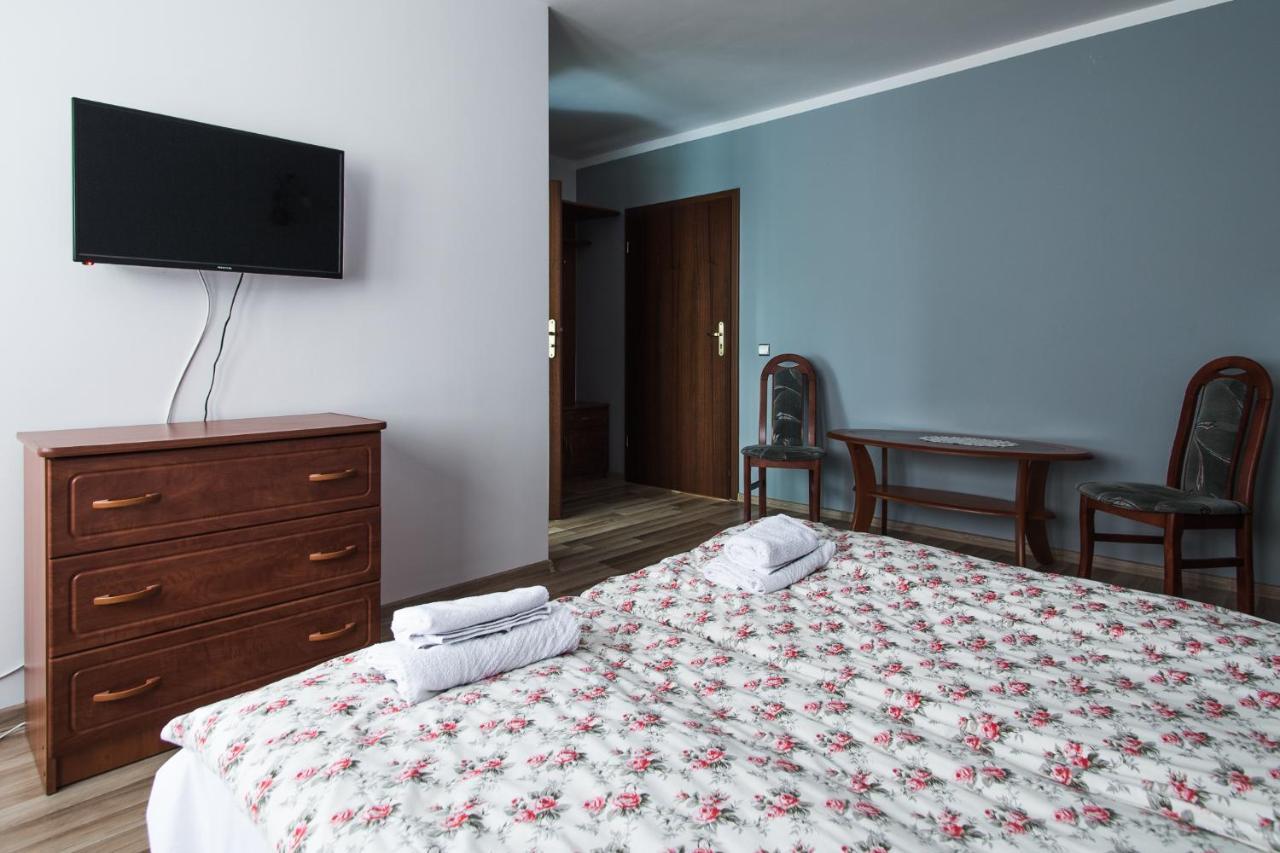 Motel Na Granicy Chyzne Esterno foto